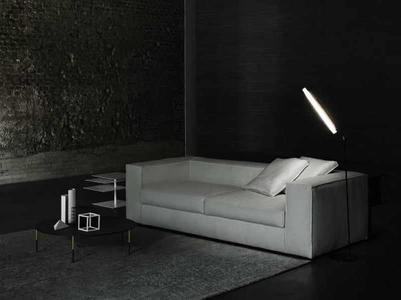 canapé lit Neowall sofa bed de Living Divani chez issima à Marseille